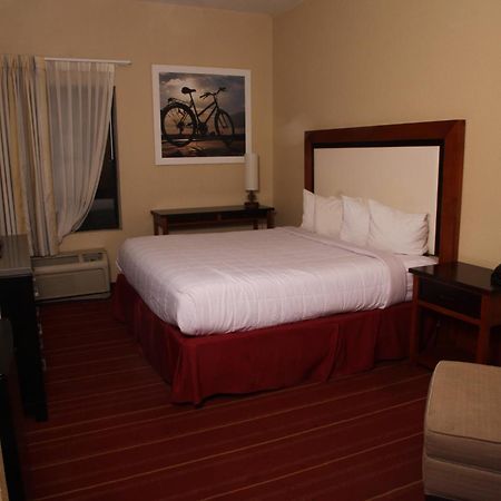 Days Inn By Wyndham Semmes Μόμπαϊλ Εξωτερικό φωτογραφία