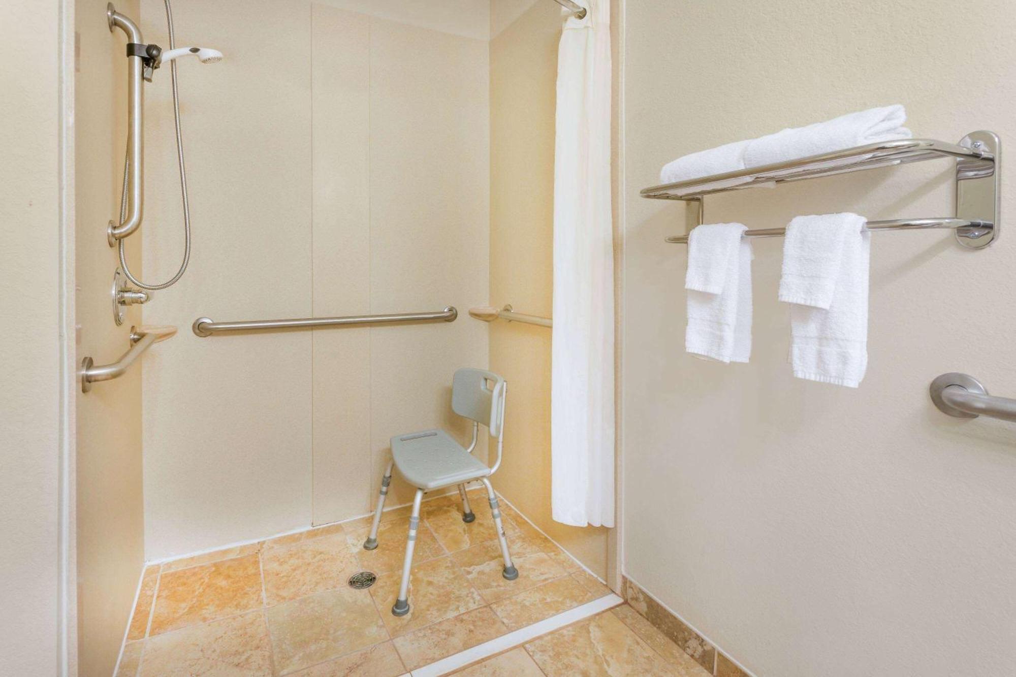 Days Inn By Wyndham Semmes Μόμπαϊλ Εξωτερικό φωτογραφία