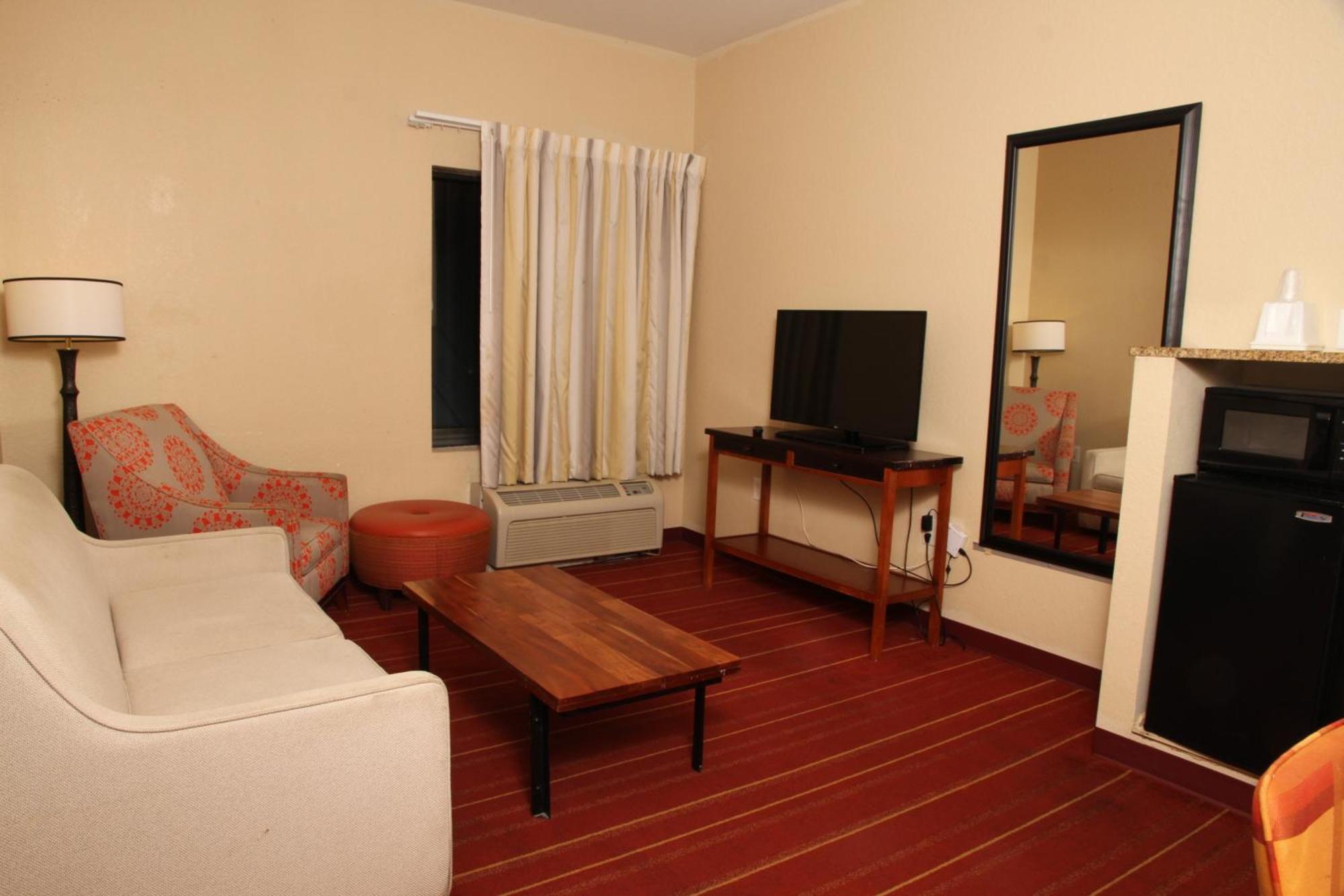 Days Inn By Wyndham Semmes Μόμπαϊλ Εξωτερικό φωτογραφία
